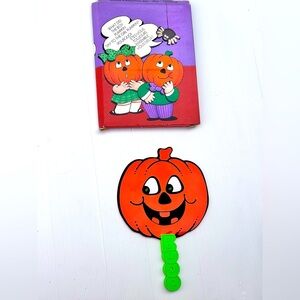 Avon Halloween Pumpkin Mask 1992 Light and Sound New
